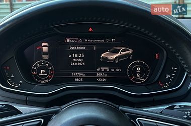 Седан Audi A4 2016 в Самборі