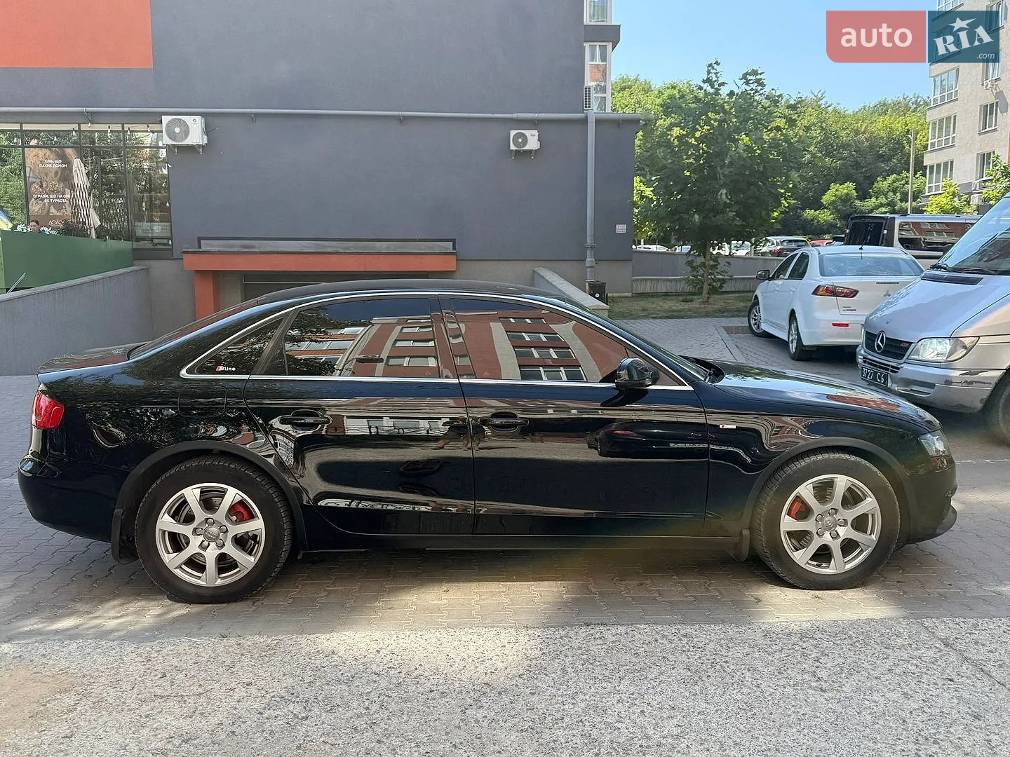 2010 Audi A4 - мініатюра 7