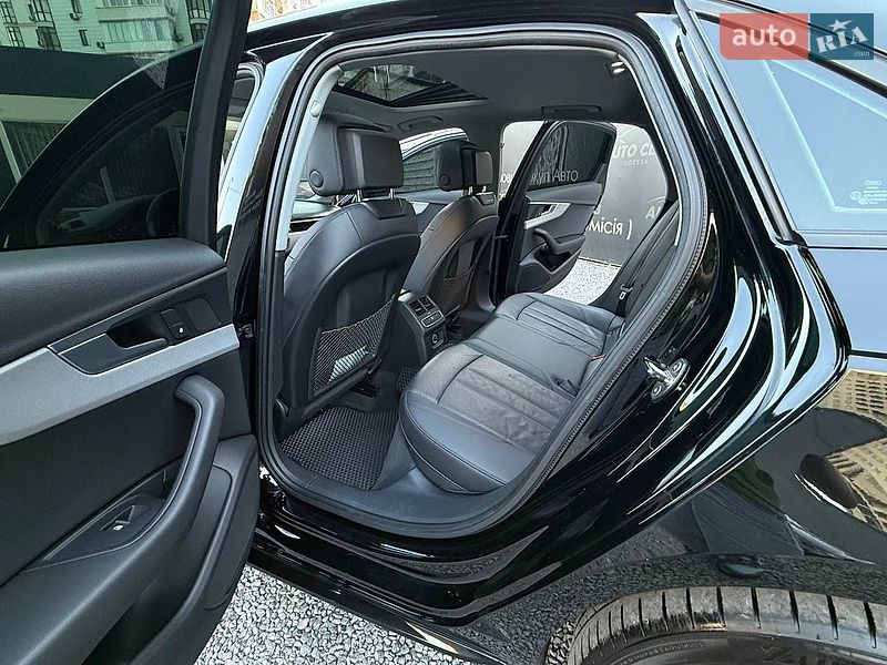 Седан Audi A4 2018 в Одесі