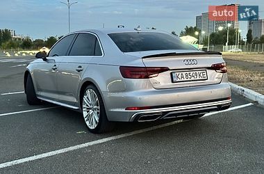Седан Audi A4 2018 в Киеве