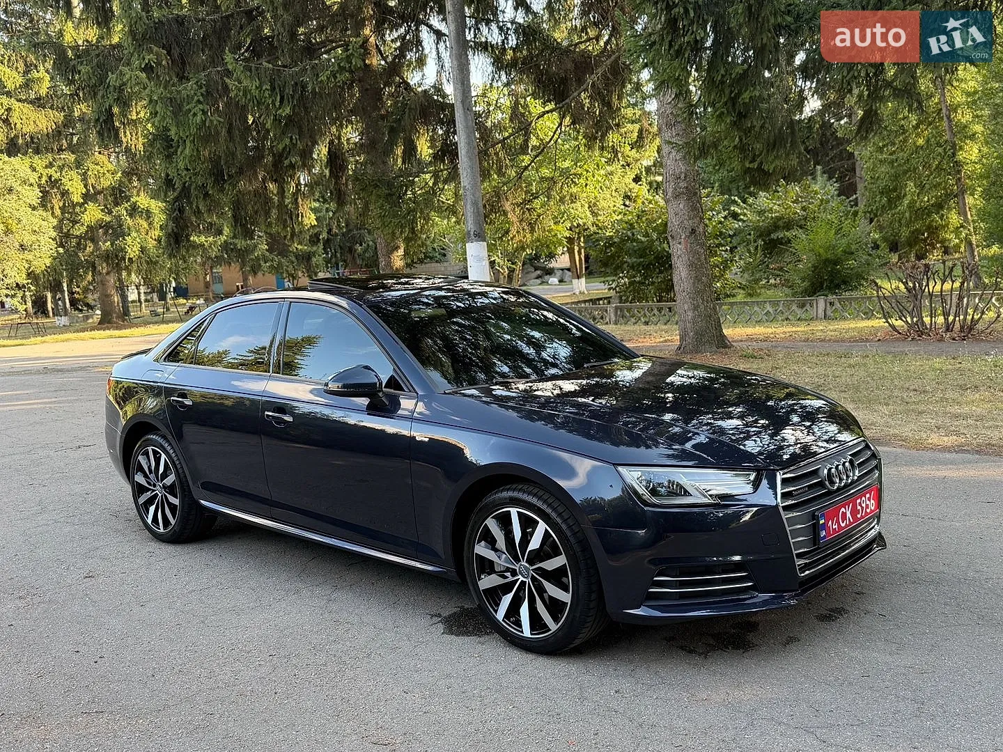 2017 Audi A4 - фото 1