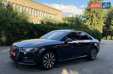Седан Audi A4 2017 в Умані