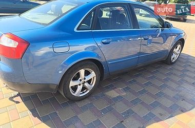 Седан Audi A4 2002 в Гайсину