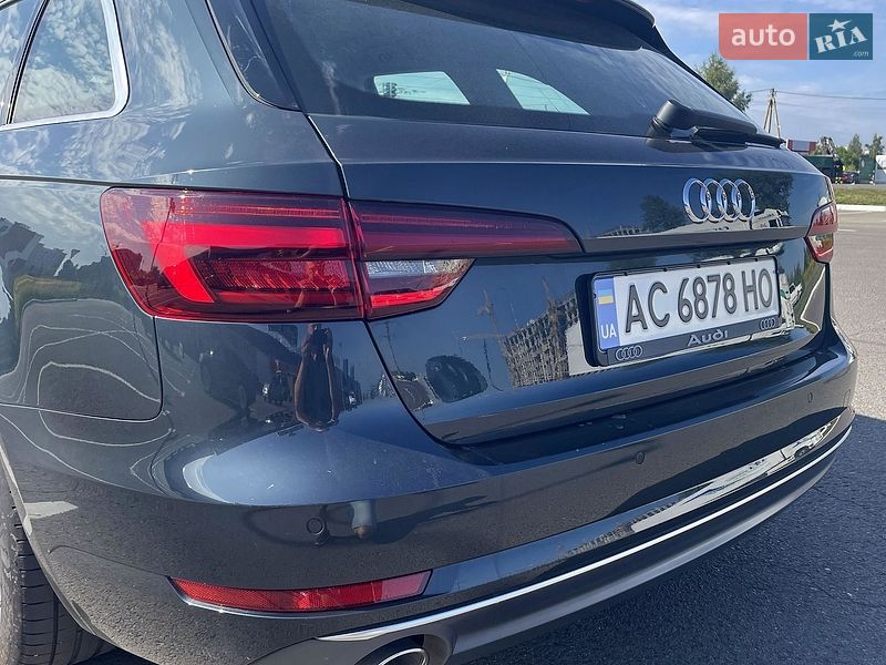 Универсал Audi A4 2017 в Луцке