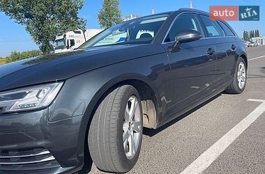 Универсал Audi A4 2017 в Луцке