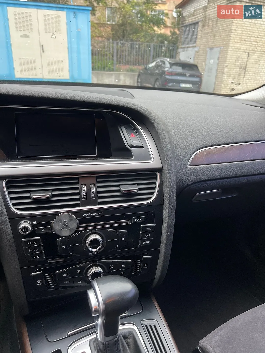 2013 Audi A4 - мініатюра 16