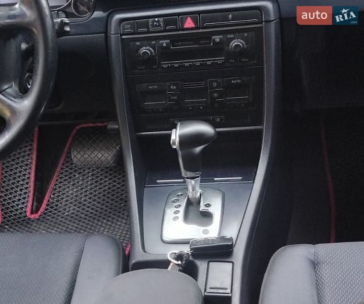 Седан Audi A4 2001 в Глибокій фото 5 Седан Audi A4 2001 в Глибокій
