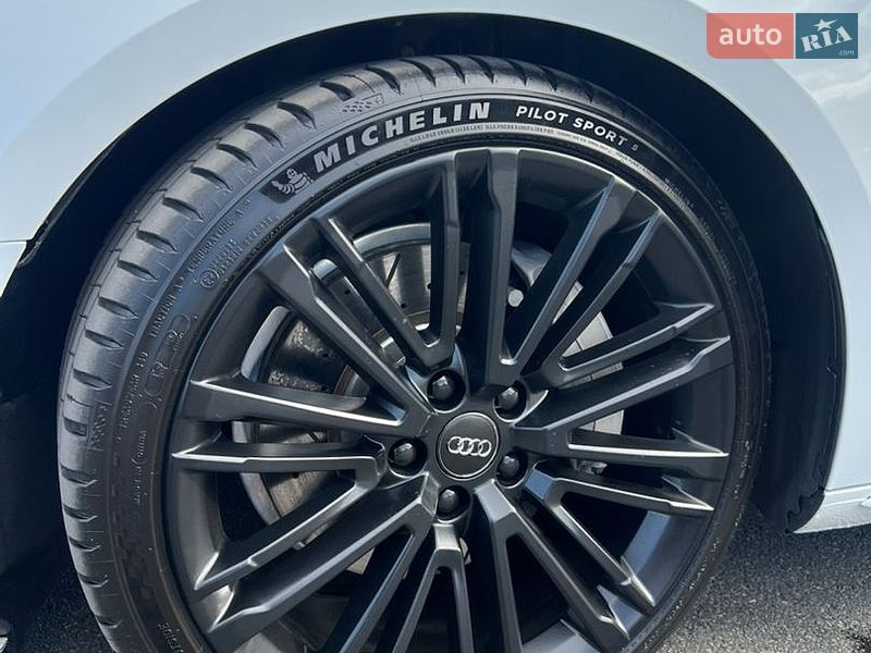 Седан Audi A4 2016 в Києві фото 15 Седан Audi A4 2016 в Києві