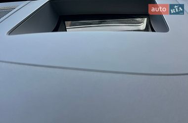 Седан Audi A4 2016 в Києві фото 38 Седан Audi A4 2016 в Києві