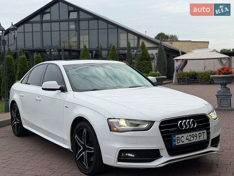 Седан Audi A4 2013 в Львові