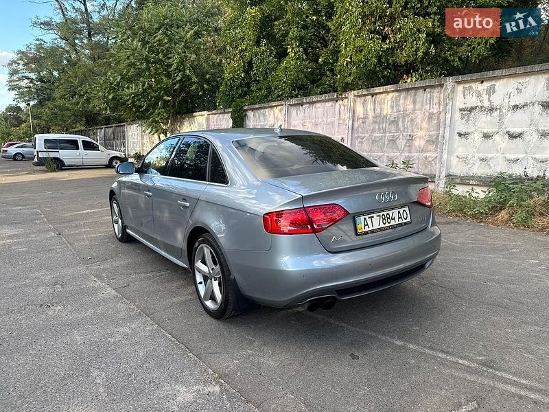 Седан Audi A4 2011 в Києві