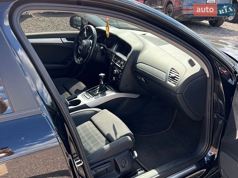 Універсал Audi A4 2012 в Черкасах