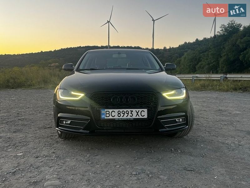 Седан Audi A4 2012 в Трускавце