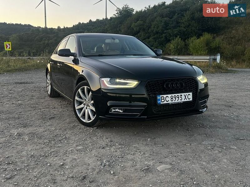Седан Audi A4 2012 в Трускавце