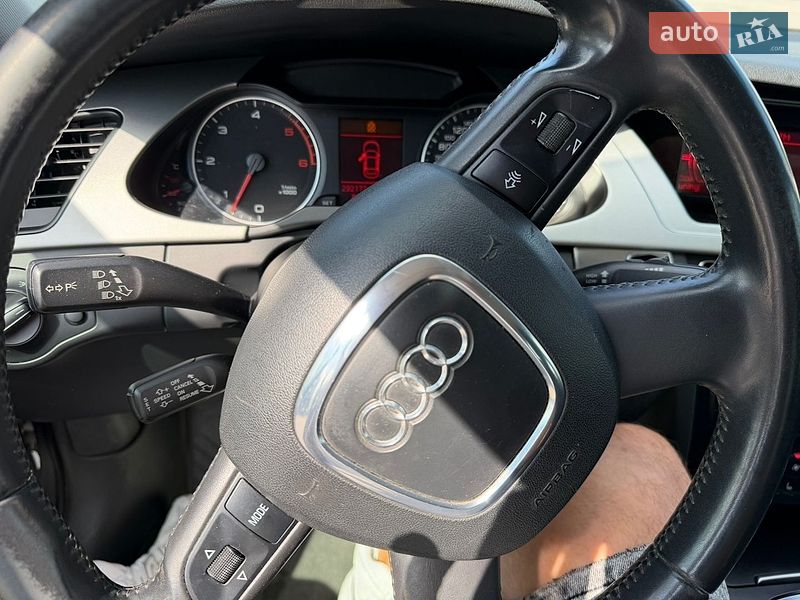 Седан Audi A4 2008 в Хмельницком