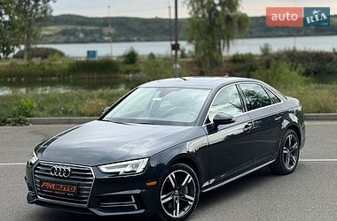 Седан Audi A4 2018 в Бурштині