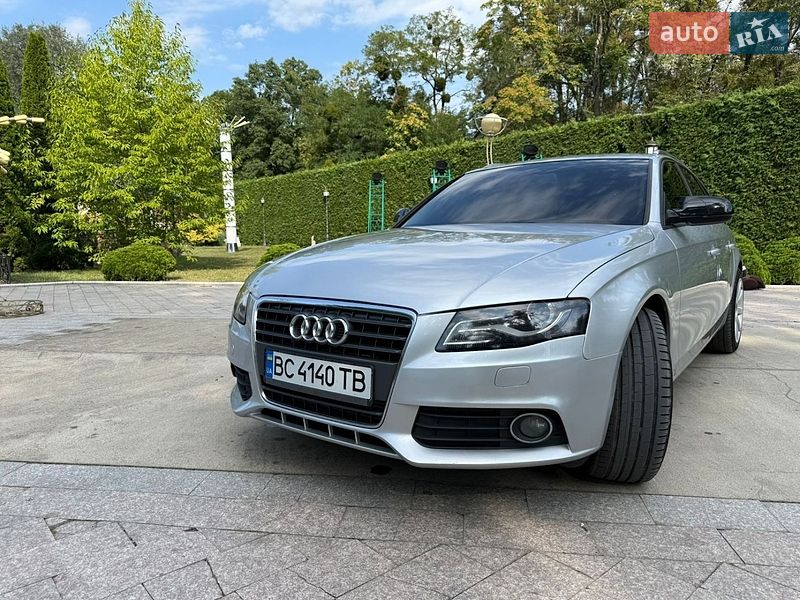 Універсал Audi A4 2010 в Жовкві