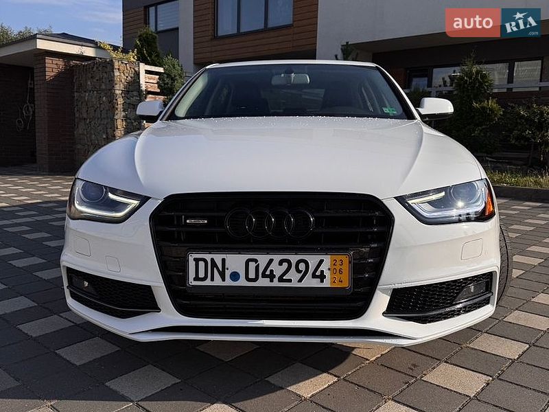 Audi A4 2015