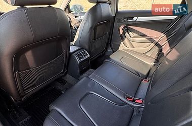 Седан Audi A4 2015 в Стрые