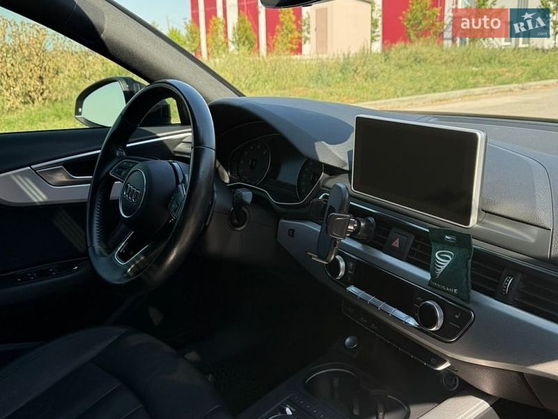 Седан Audi A4 2016 в Києві