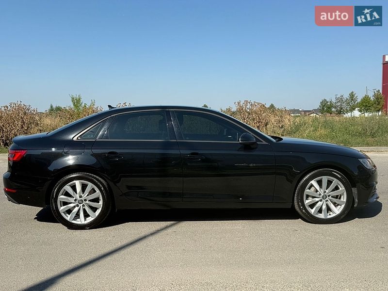 Седан Audi A4 2016 в Києві