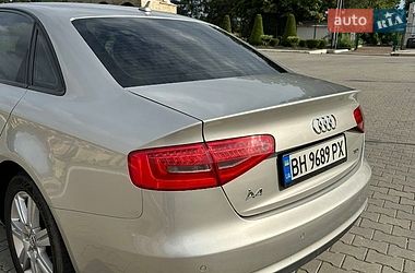 Седан Audi A4 2012 в Ізмаїлі