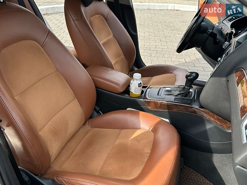 Седан Audi A4 2012 в Ізмаїлі