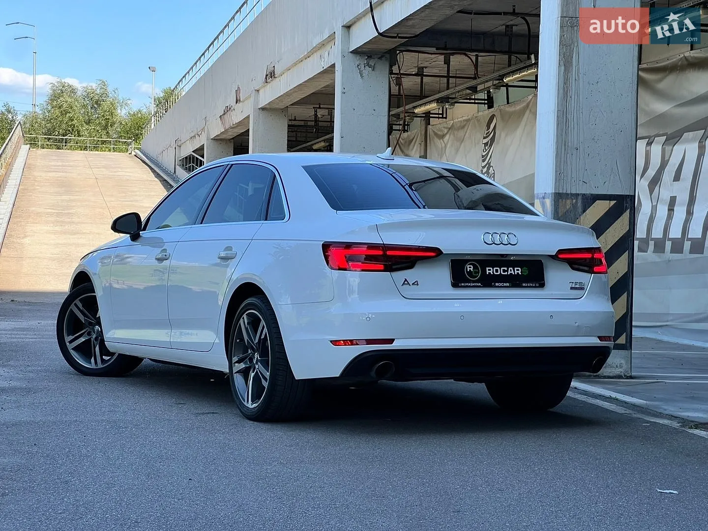 2016 Audi A4 - мініатюра 22