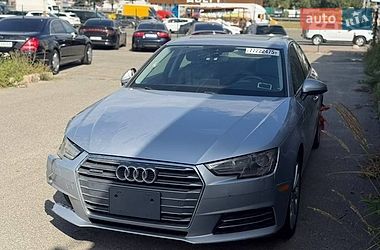 Седан Audi A4 2016 в Киеве