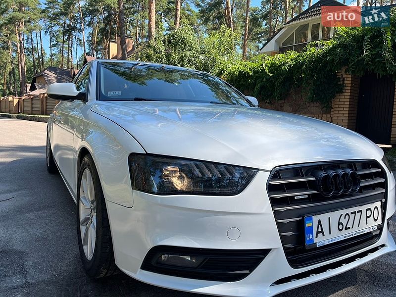Седан Audi A4 2012 в Чернігові