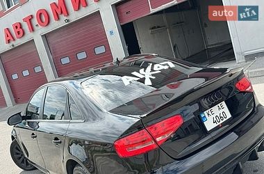 Седан Audi A4 2013 в Тернополі