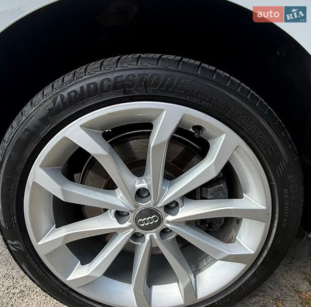 Седан Audi A4 2019 в Києві