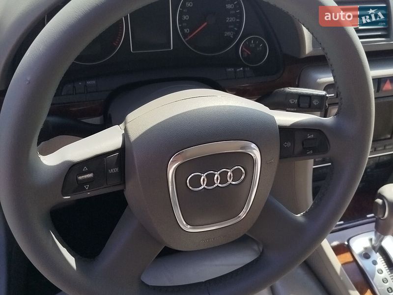 Седан Audi A4 2006 в Казатине