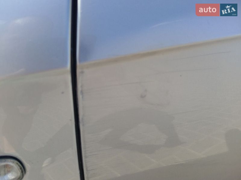 Седан Audi A4 2006 в Казатине