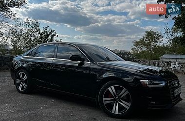 Седан Audi A4 2012 в Белой Церкви
