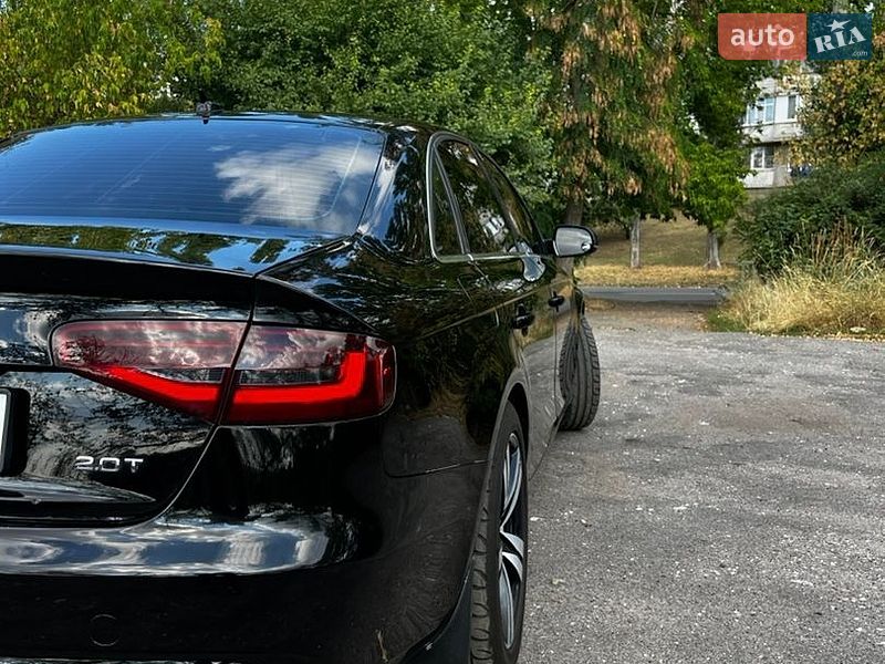 Седан Audi A4 2012 в Белой Церкви