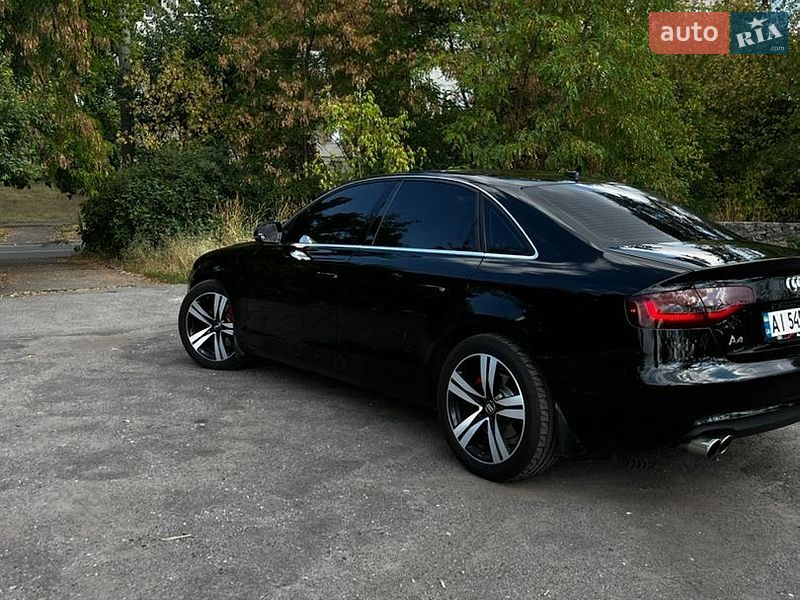 Седан Audi A4 2012 в Белой Церкви