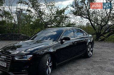Седан Audi A4 2012 в Білій Церкві