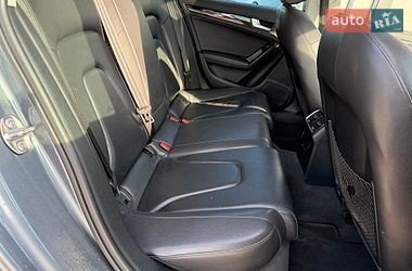 Седан Audi A4 2015 в Львові