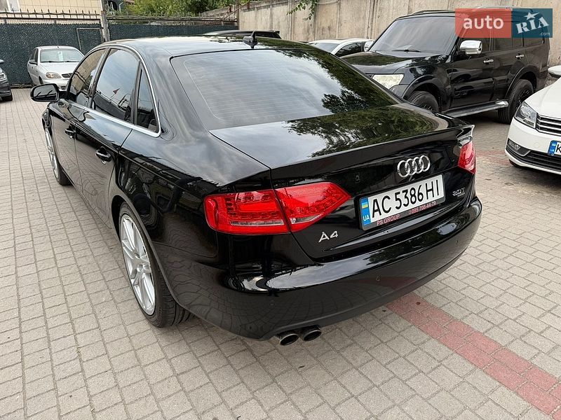 Седан Audi A4 2011 в Запорожье