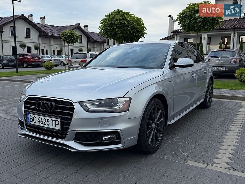 Седан Audi A4 2015 в Львові
