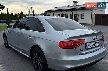 Седан Audi A4 2015 в Львові
