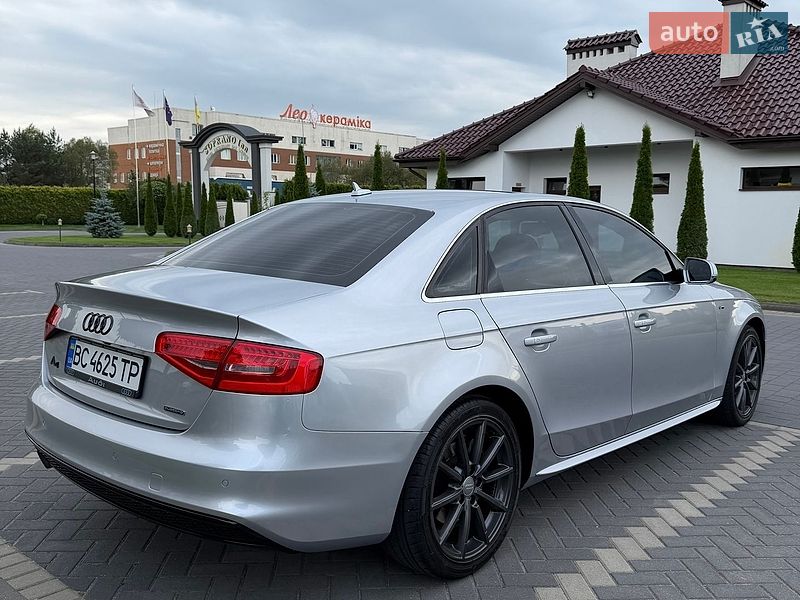 Седан Audi A4 2015 в Львові