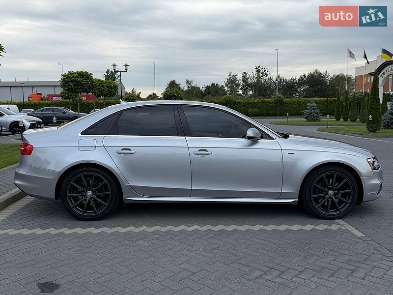 Седан Audi A4 2015 в Львові