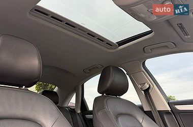 Седан Audi A4 2015 в Львові