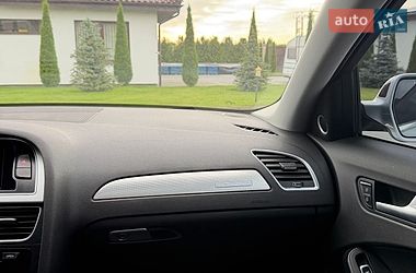 Седан Audi A4 2015 в Львові