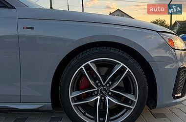Седан Audi A4 2022 в Коломые