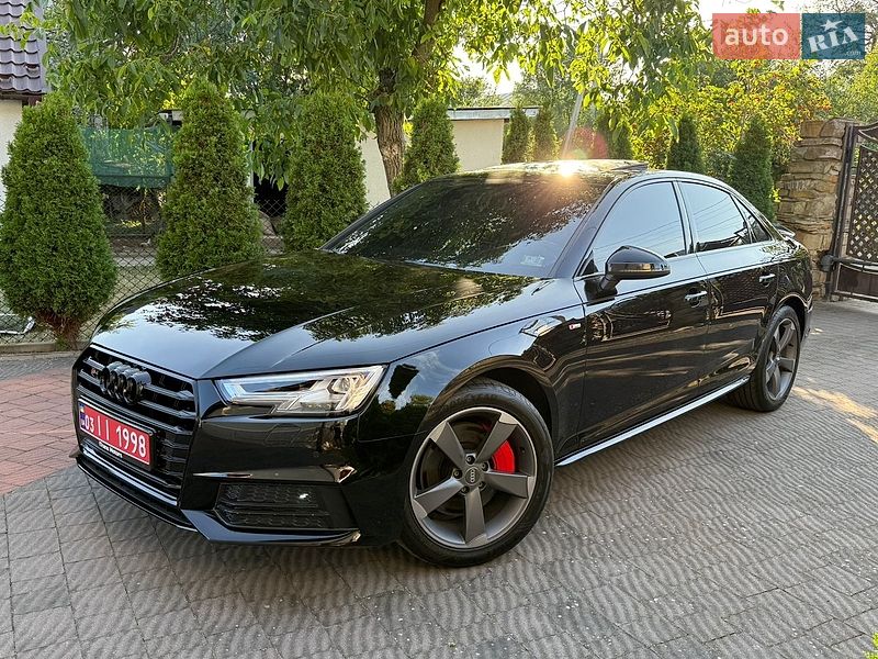 Седан Audi A4 2018 в Стрые