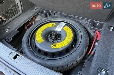 Седан Audi A4 2018 в Стрые