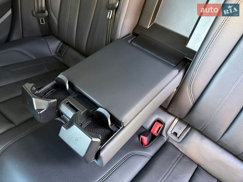 Седан Audi A4 2018 в Стрые